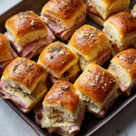 Ham, Swiss & Poppyseed Sliders : Buttery, Baked Party Favorites