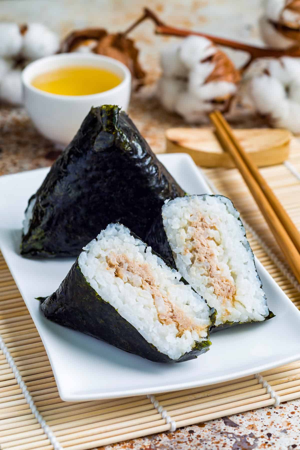 Japanese Onigiri : Handheld, Savory, and Surprisingly Simple