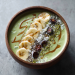 Green Tea Smoothie Bowl : Energizing, Refreshing & Antioxidant-Rich